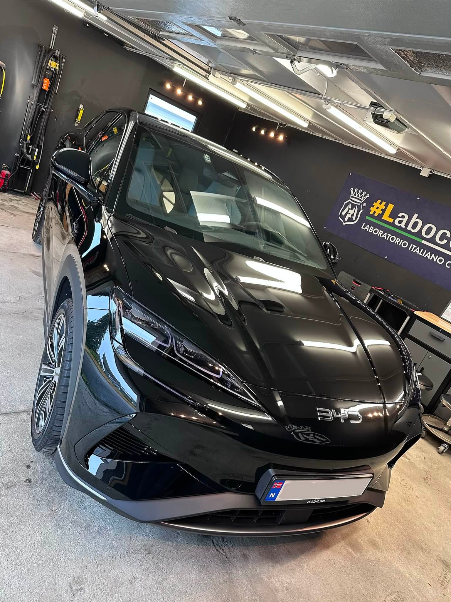 Jensen Autospa detailing-arbeid 1